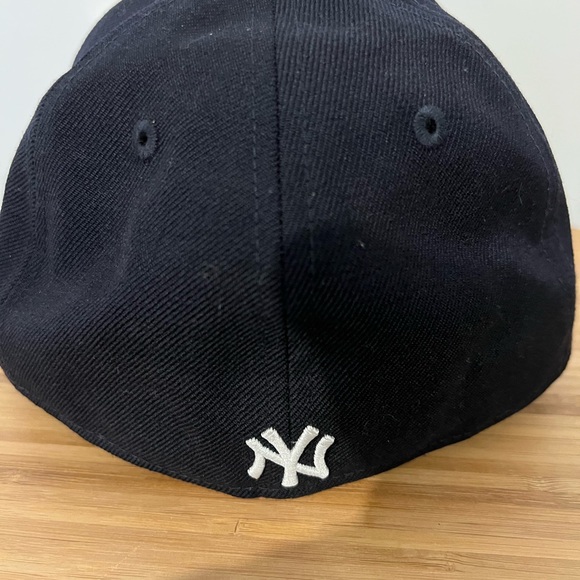 Kith New Era New York Yankees Hat - Picture 3 of 5